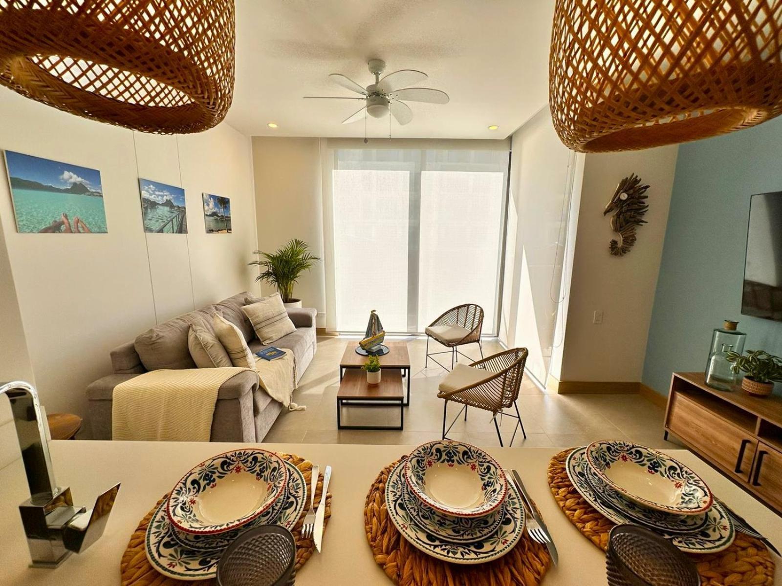 Exclusivo Resort Frente Al Mar, Playa Privada, Piscinas Картахена Экстерьер фото